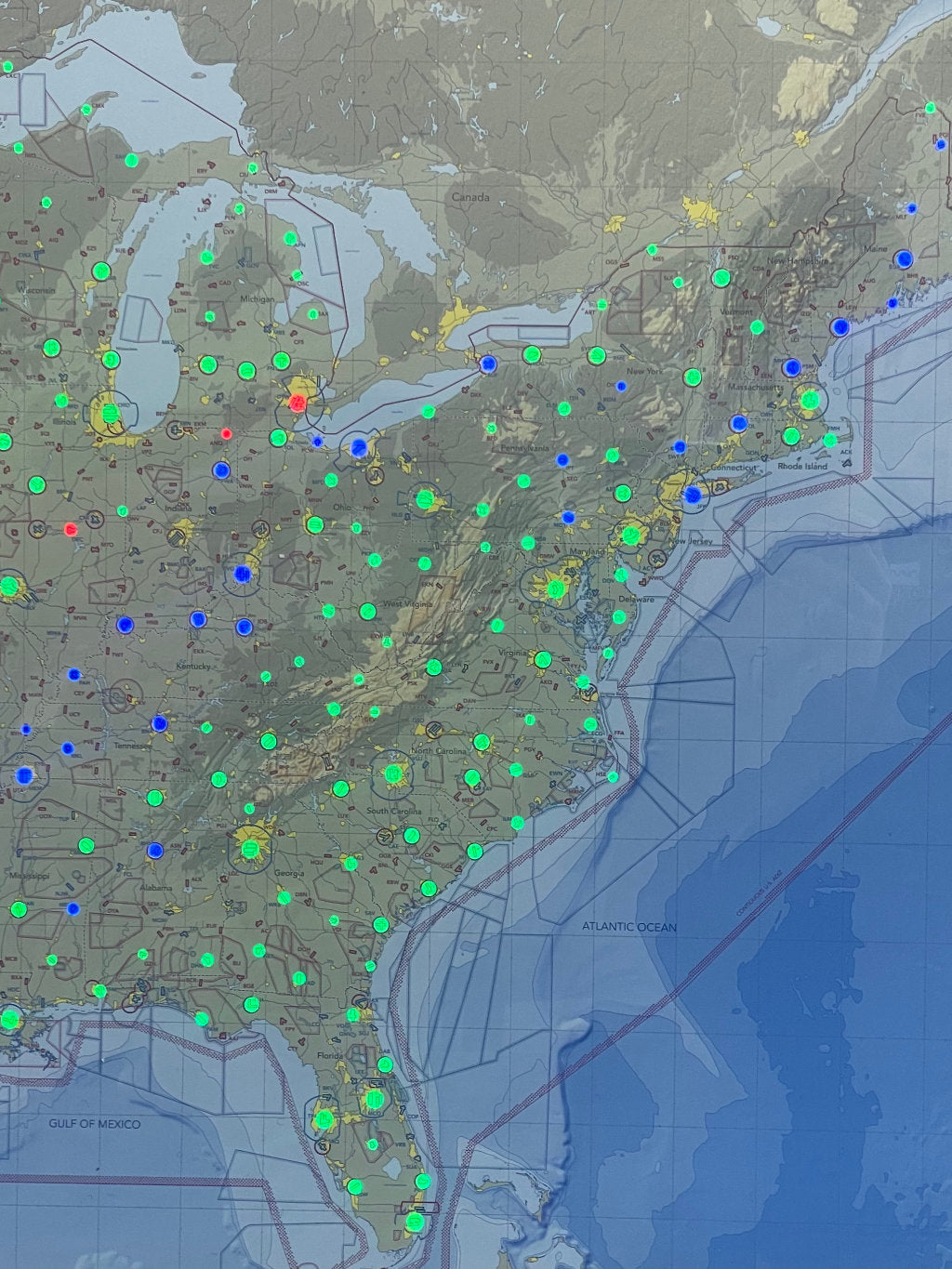 Image of the LightMap Air USA showing live METAR conditions of the East Coast