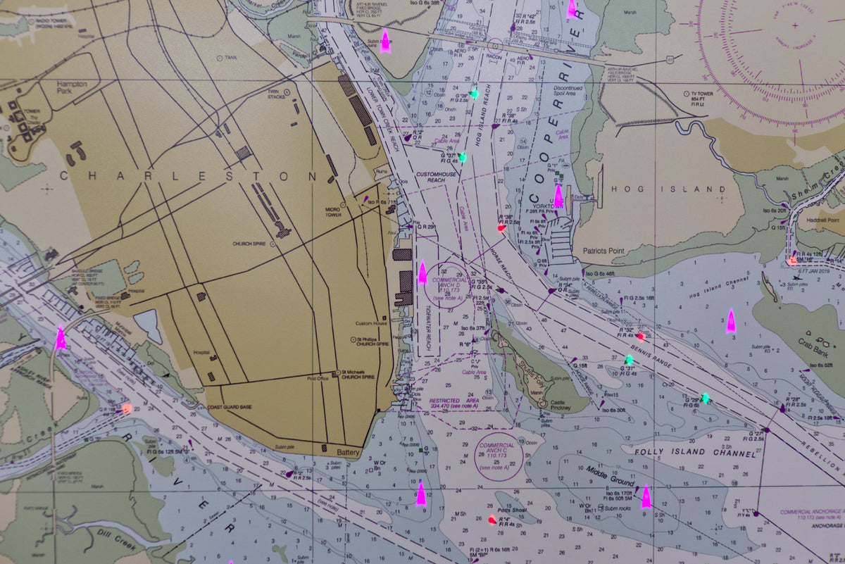 Zoomed in image of the LightMap Sea showing the Charleston harbor and illuminated with live wind, weather, tide, buoys, and lighthouses.